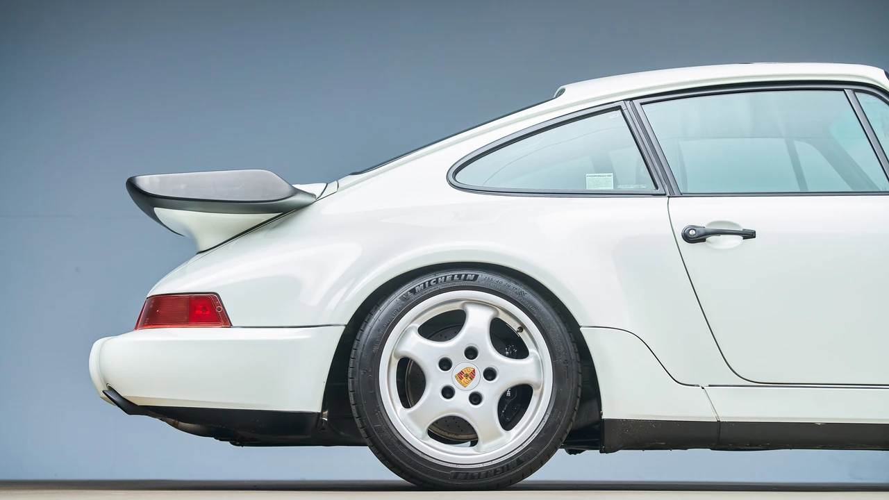 1992 Porsche 964 Turbo - Image 27 of 31