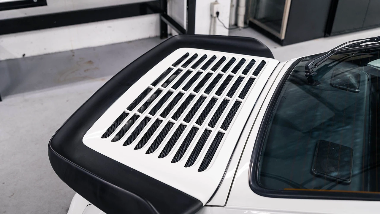 1992 Porsche 964 Turbo - Image 16 of 31