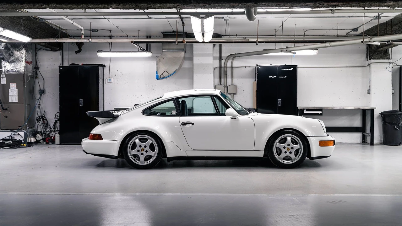 1992 Porsche 964 Turbo - Image 9 of 31