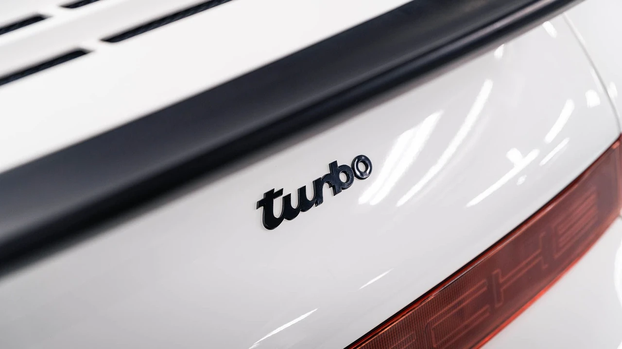 1992 Porsche 964 Turbo - Image 17 of 31