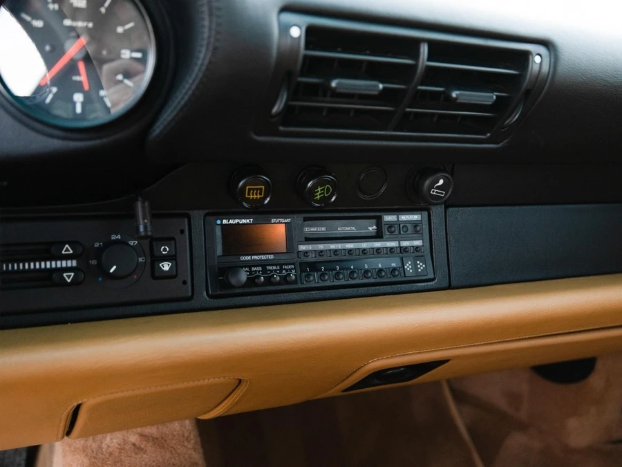 1992 Porsche 964 Turbo - Image 20 of 30