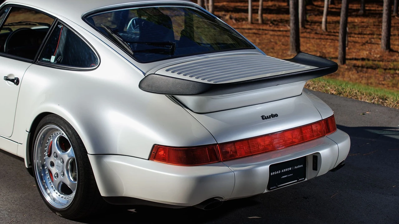 1992 Porsche 964 Turbo - Image 29 of 31