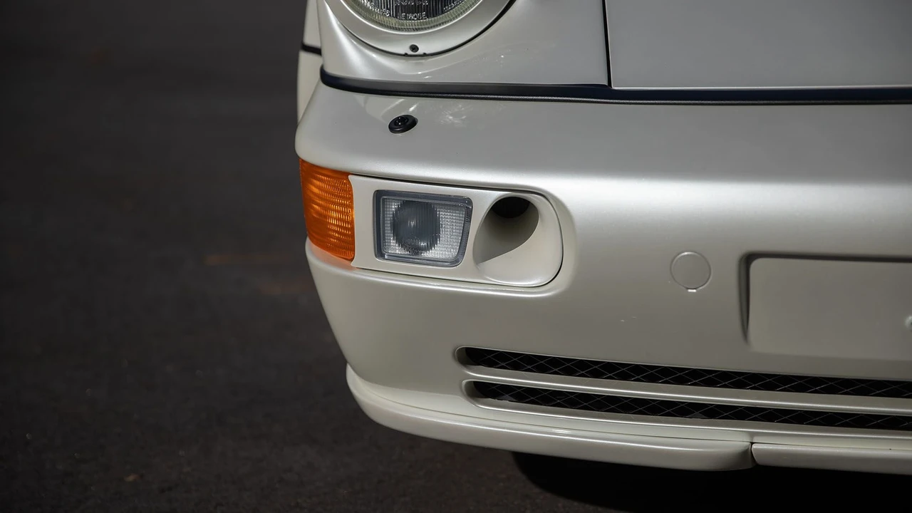 1992 Porsche 964 Turbo - Image 19 of 31