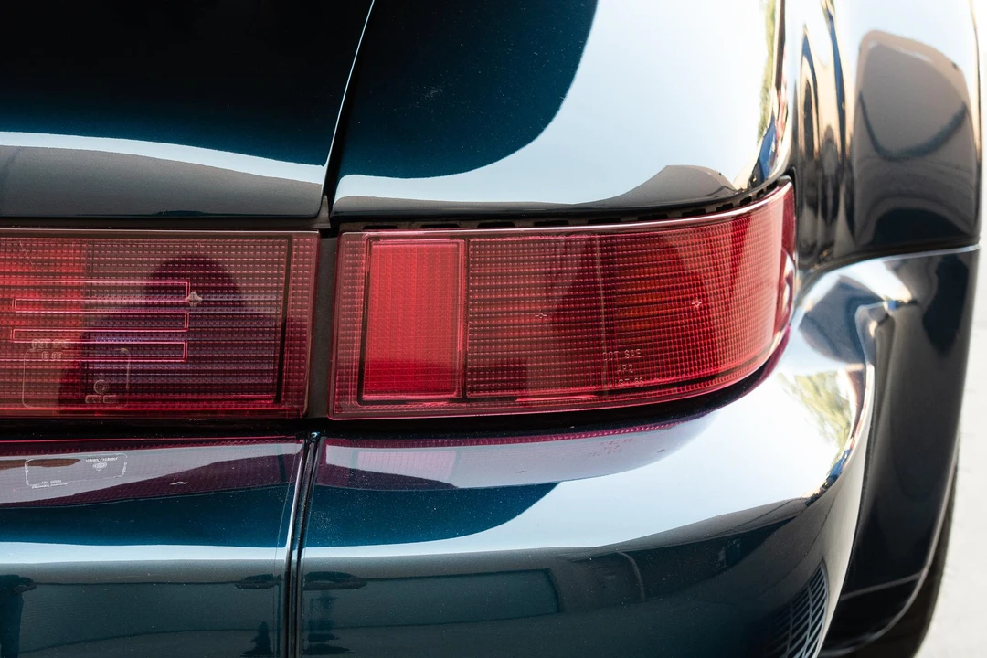 1992 Porsche 964 Turbo - Image 28 of 31