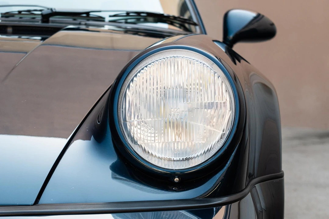 1992 Porsche 964 Turbo - Image 23 of 31