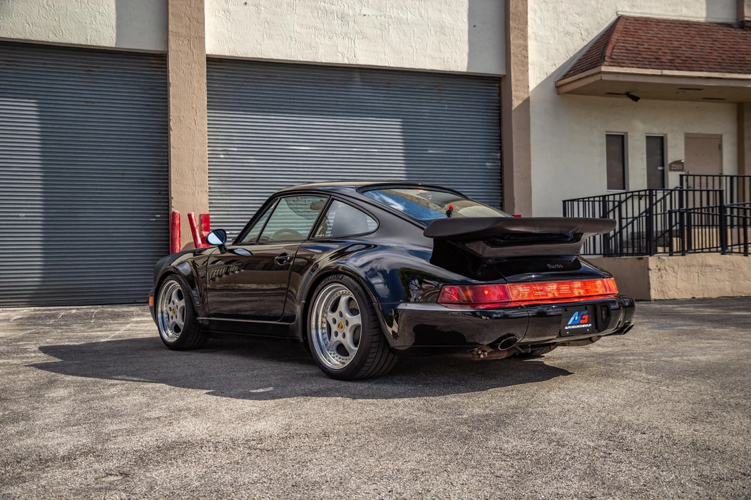 1992 Porsche 964 Turbo - Image 8 of 31