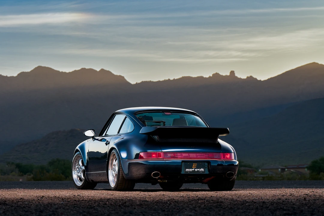 1992 Porsche 964 Turbo - Image 9 of 31