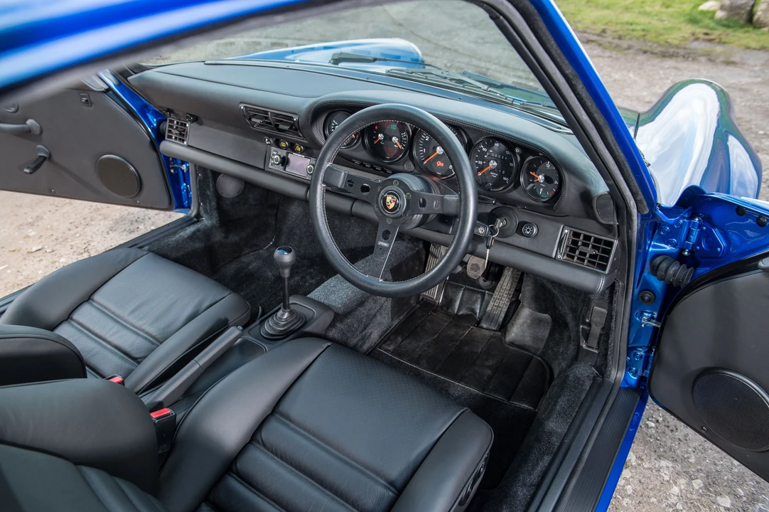 1992 Porsche 964 Carrera - Image 10 of 31
