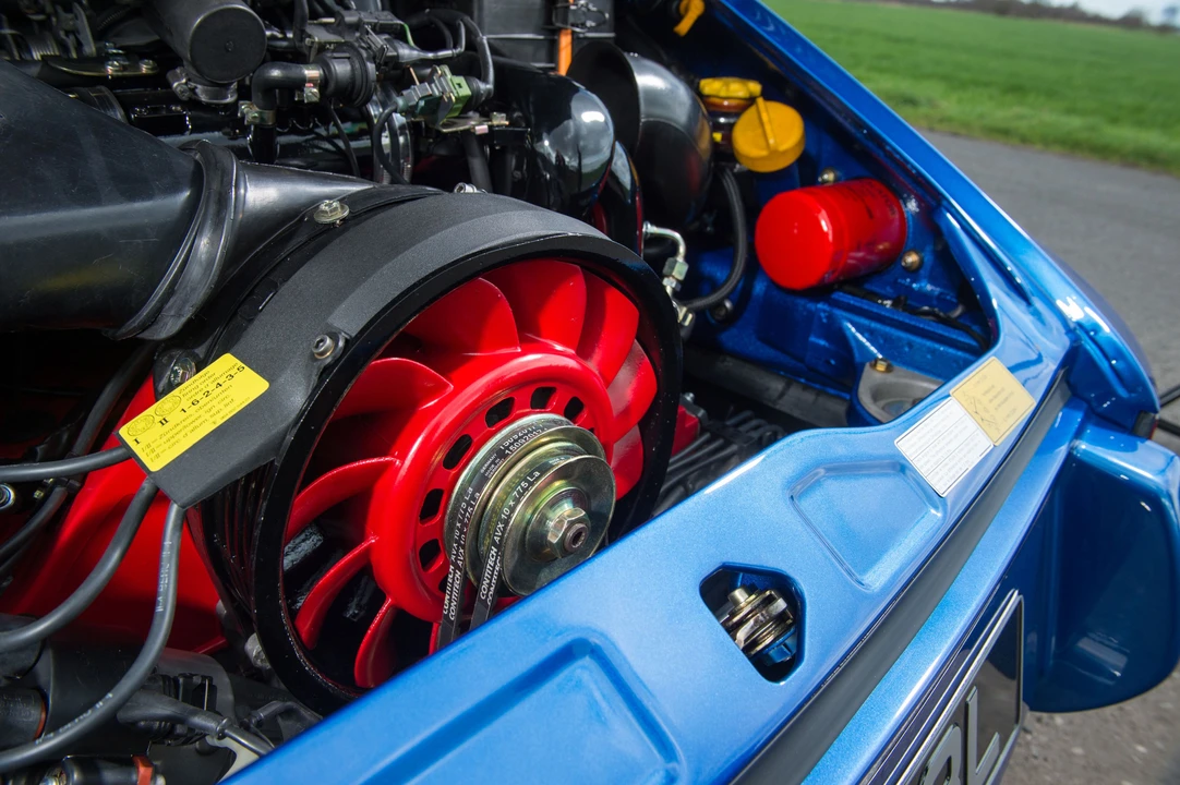 1992 Porsche 964 Carrera - Image 16 of 31