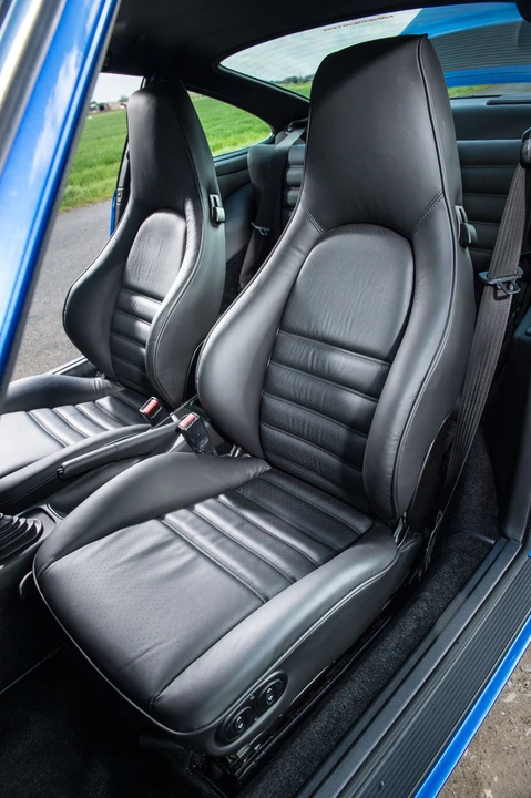 1992 Porsche 964 Carrera - Image 4 of 31
