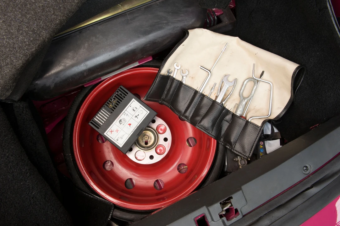1992 Porsche 964 Carrera RS - Image 17 of 23
