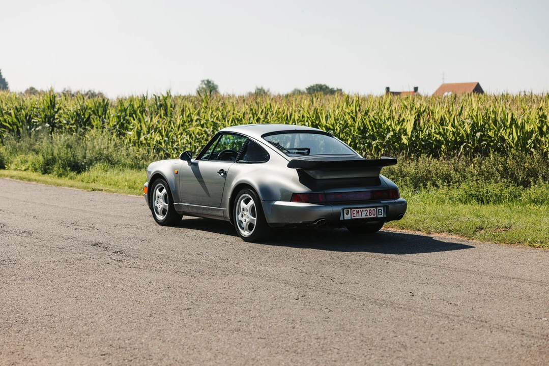 1992 Porsche 964 Turbo - Image 25 of 31