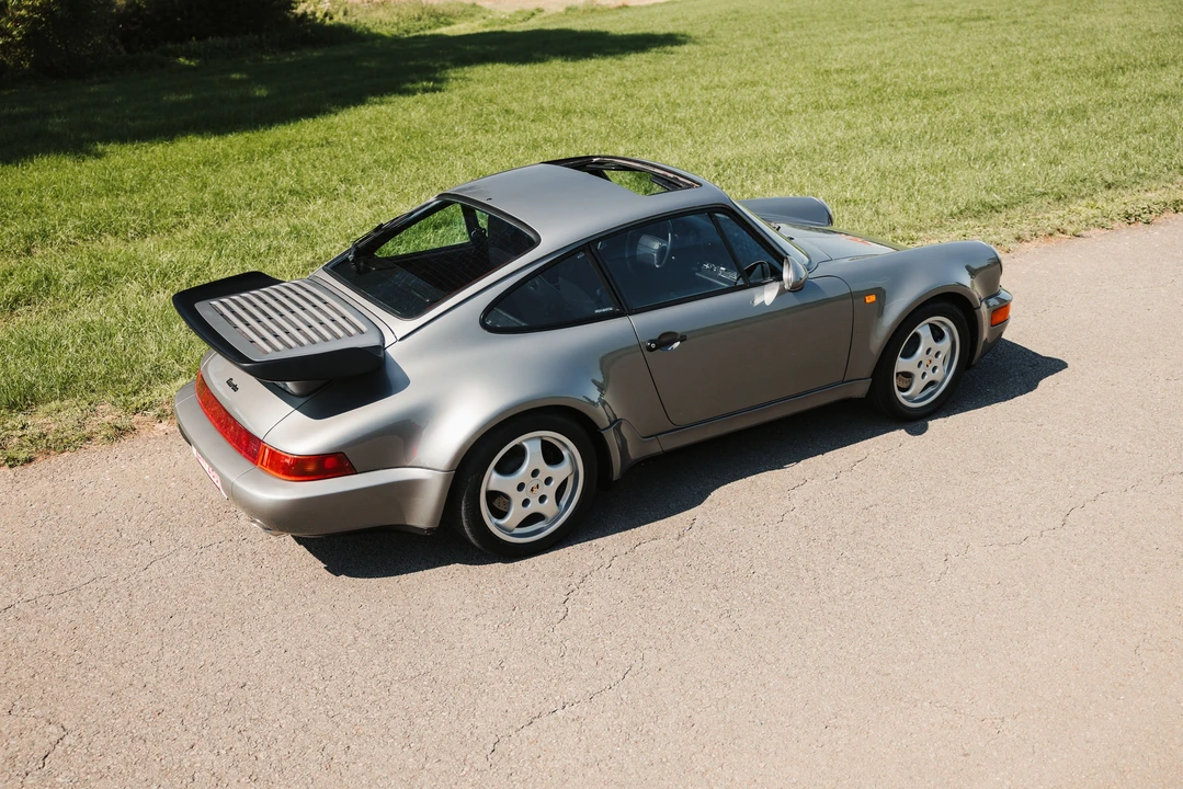 1992 Porsche 964 Turbo - Image 28 of 31