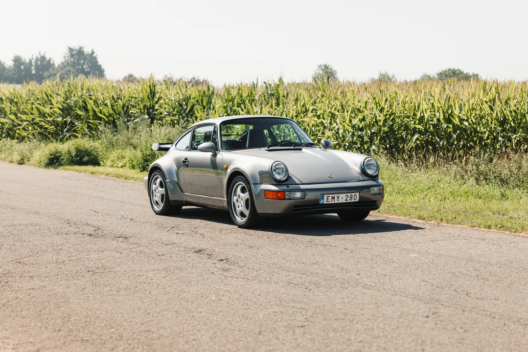 1992 Porsche 964 Turbo - Image 9 of 31