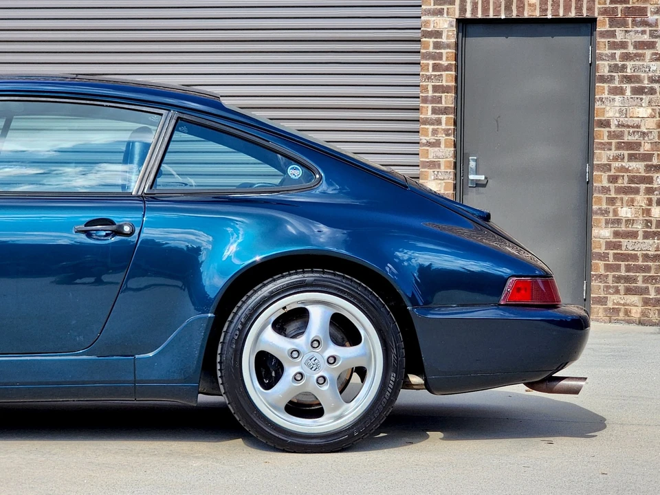 1992 Porsche 964 Carrera - Image 6 of 31