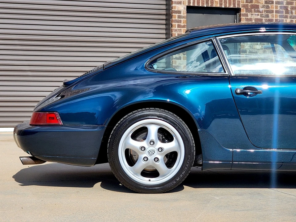 1992 Porsche 964 Carrera - Image 9 of 31