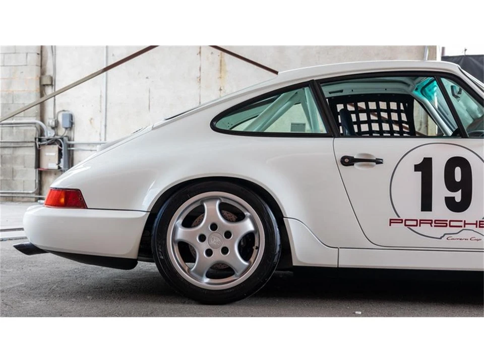 1992 Porsche 964 Carrera - Image 24 of 31