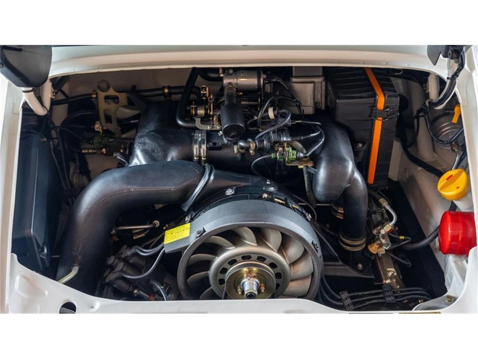 1992 Porsche 964 Carrera - Image 10 of 31