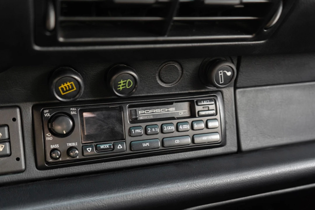 1992 Porsche 911 - Image 17 of 31
