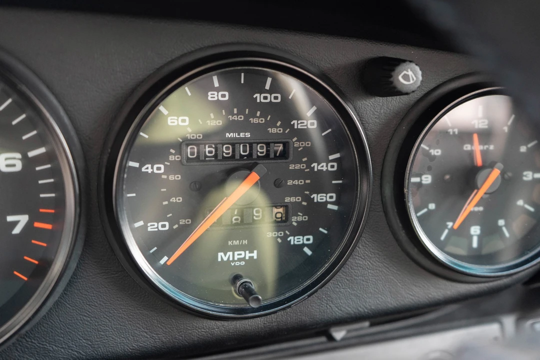 1992 Porsche 964 Carrera - Image 13 of 21
