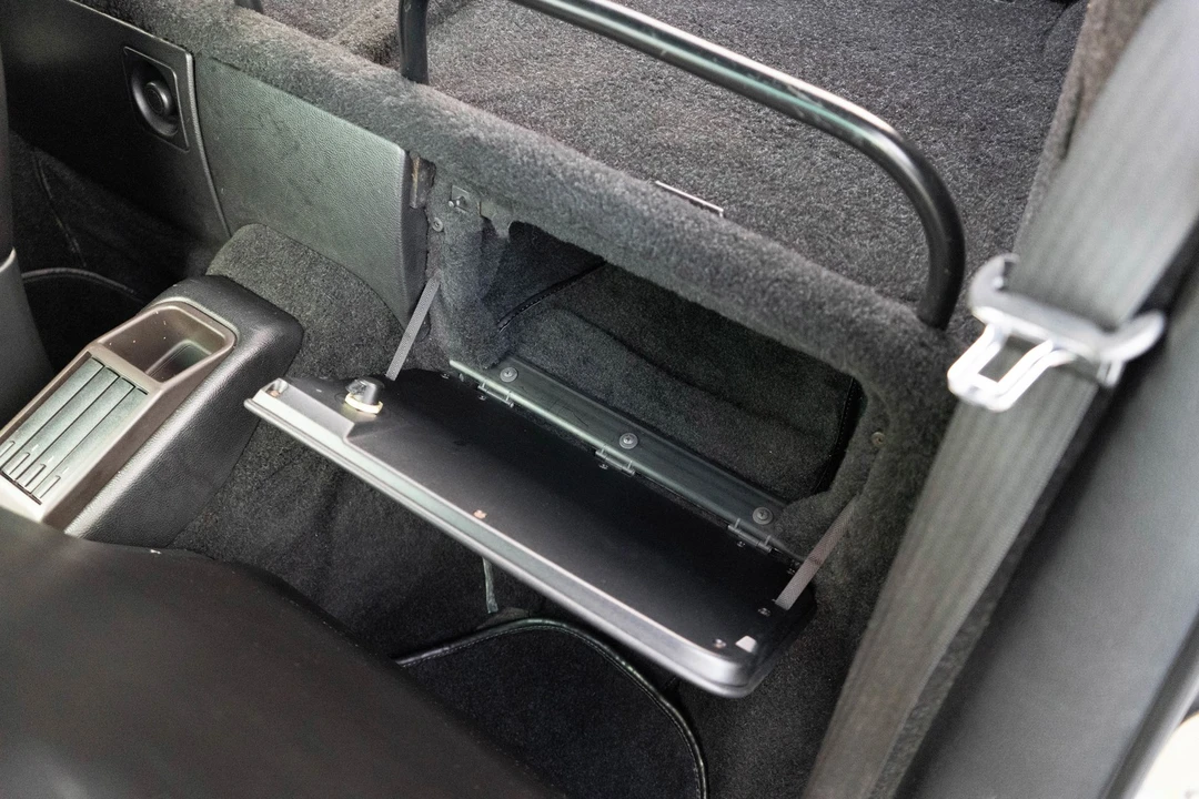 1992 Porsche 911 - Image 23 of 31