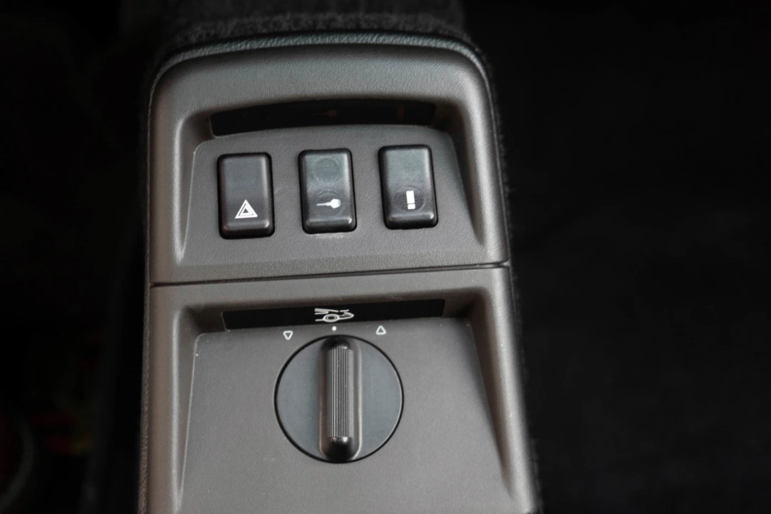1992 Porsche 911 - Image 19 of 31