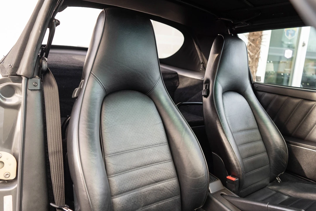 1992 Porsche 911 - Image 26 of 31