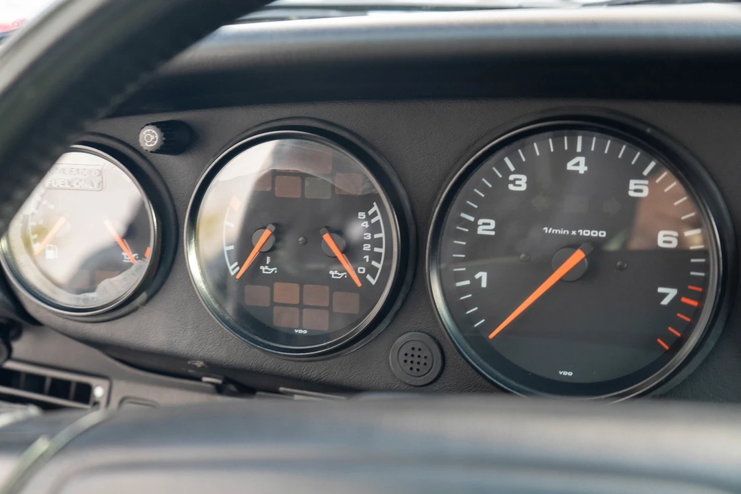 1992 Porsche 911 - Image 12 of 31