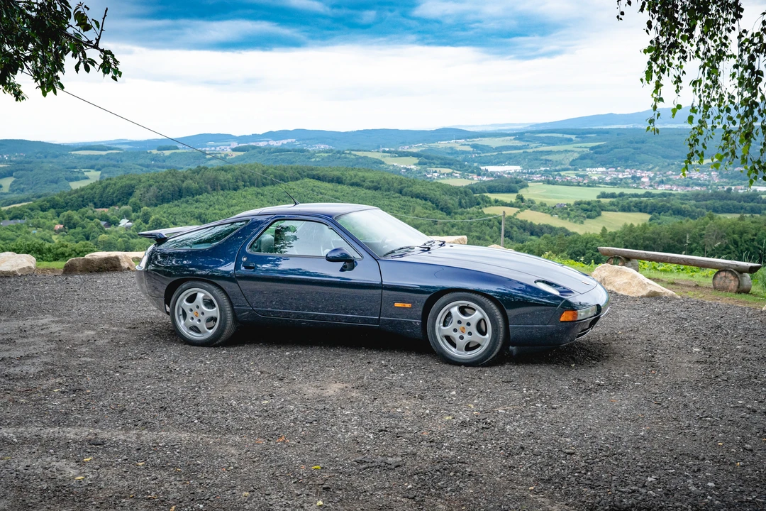 1992 Porsche 928 GTS - Image 14 of 31