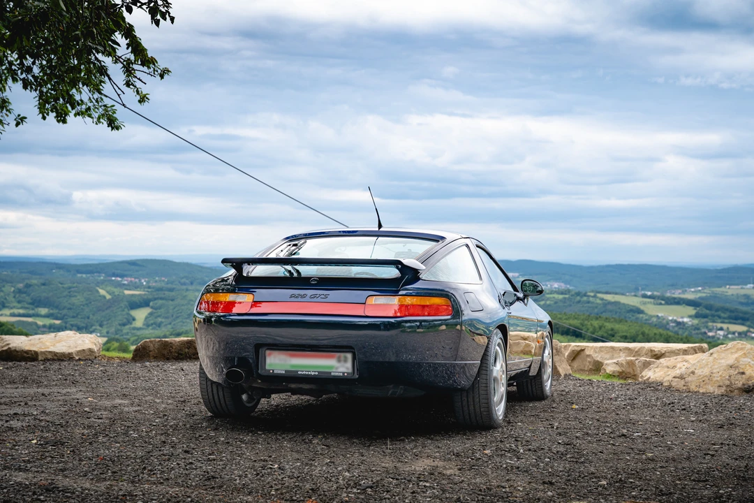 1992 Porsche 928 GTS - Image 5 of 31