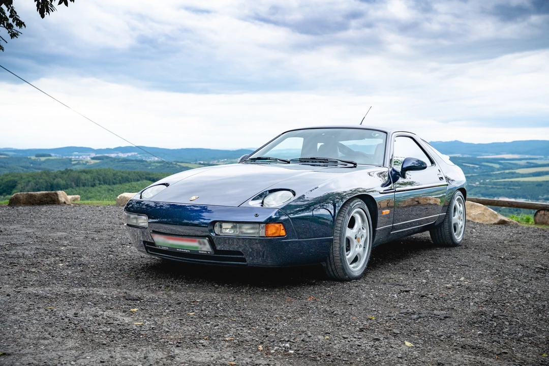 1992 Porsche 928 GTS - Image 8 of 31