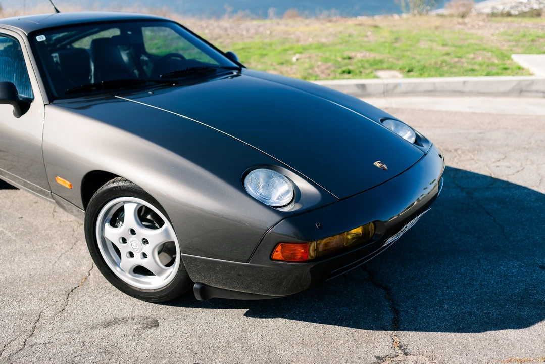 1992 Porsche 928 GTS - Image 10 of 31