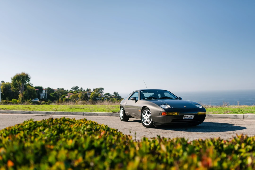 1992 Porsche 928 GTS - Image 9 of 31