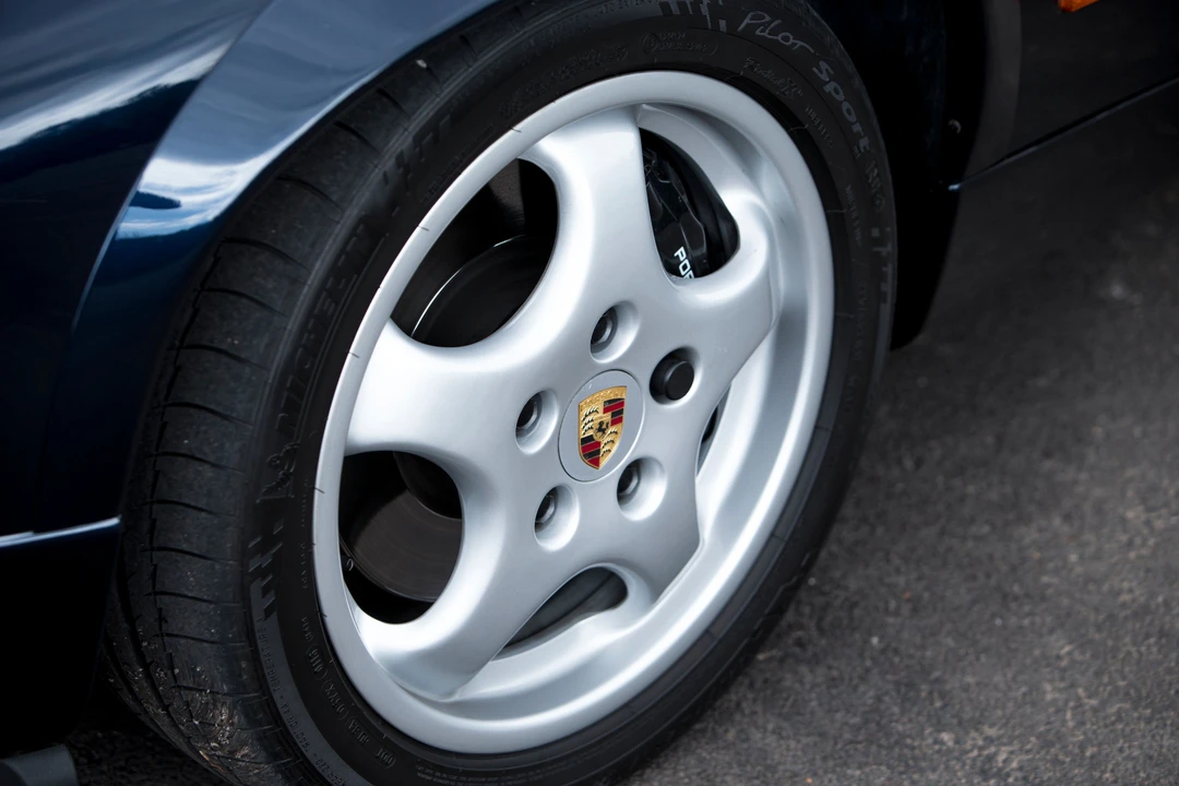 1992 Porsche 928 GTS - Image 9 of 29