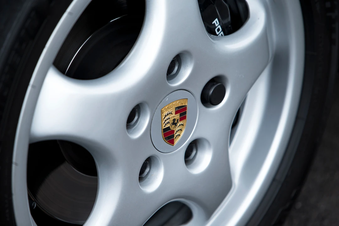 1992 Porsche 928 GTS - Image 3 of 29