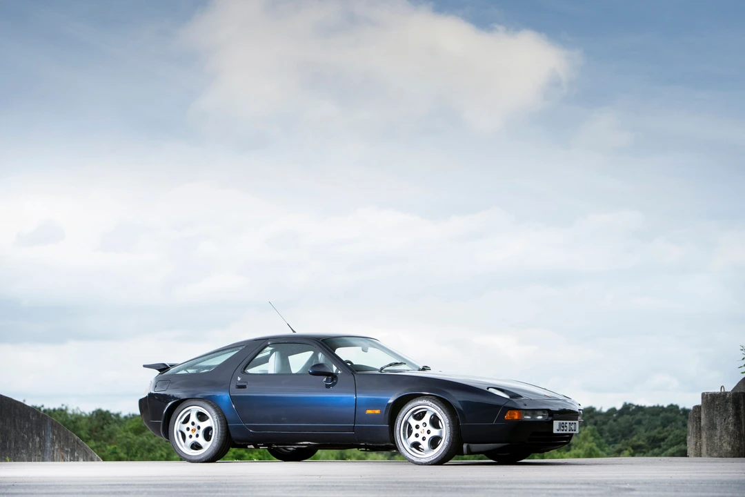 1992 Porsche 928 GTS - Image 14 of 29