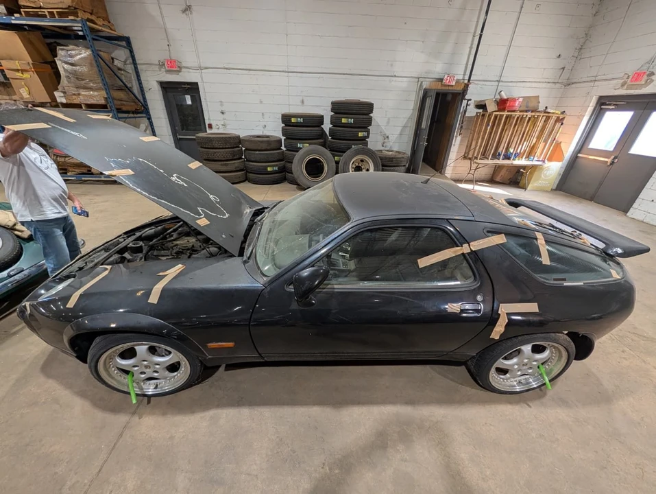 1993 Porsche 928 GTS - Image 9 of 12