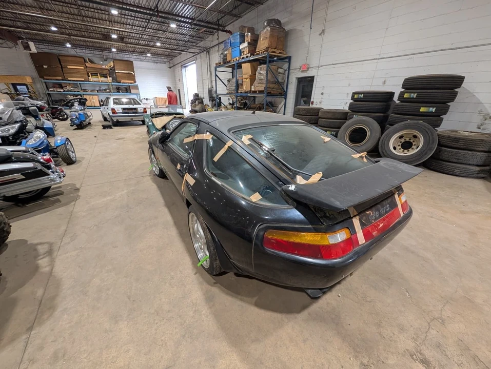 1993 Porsche 928 GTS - Image 10 of 12