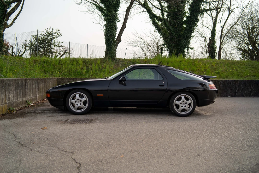 1992 Porsche 928 GTS - Image 6 of 31