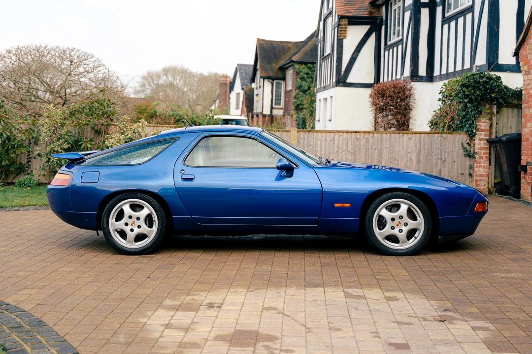 1992 Porsche 928 GTS - Image 16 of 31