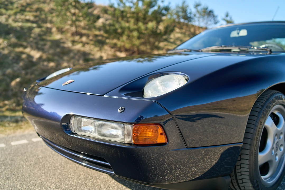 1992 Porsche 928 GTS - Image 15 of 31