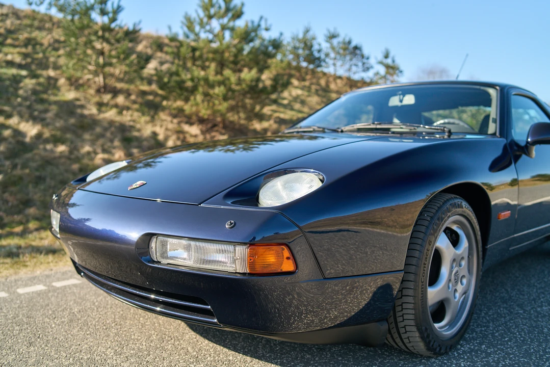 1992 Porsche 928 GTS - Image 16 of 31