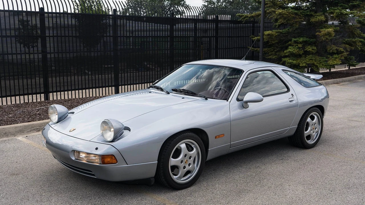 1992 Porsche 928 GTS - Image 15 of 31