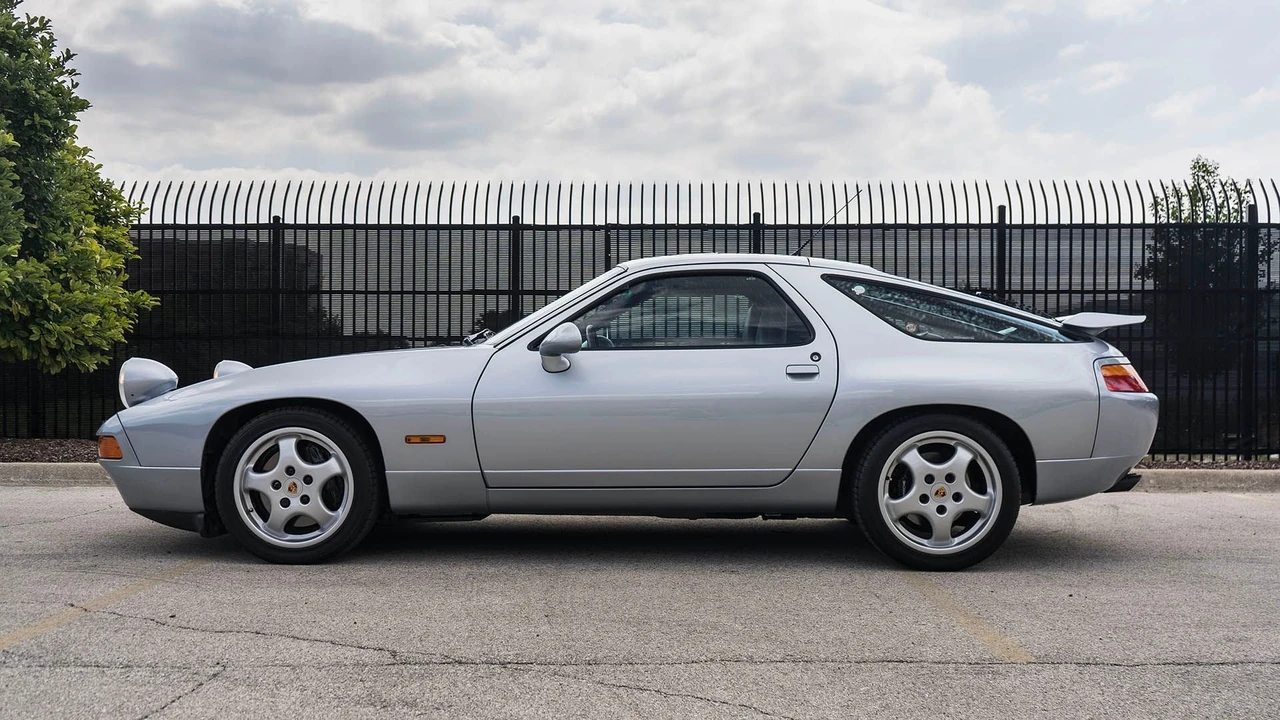 1992 Porsche 928 GTS - Image 19 of 31