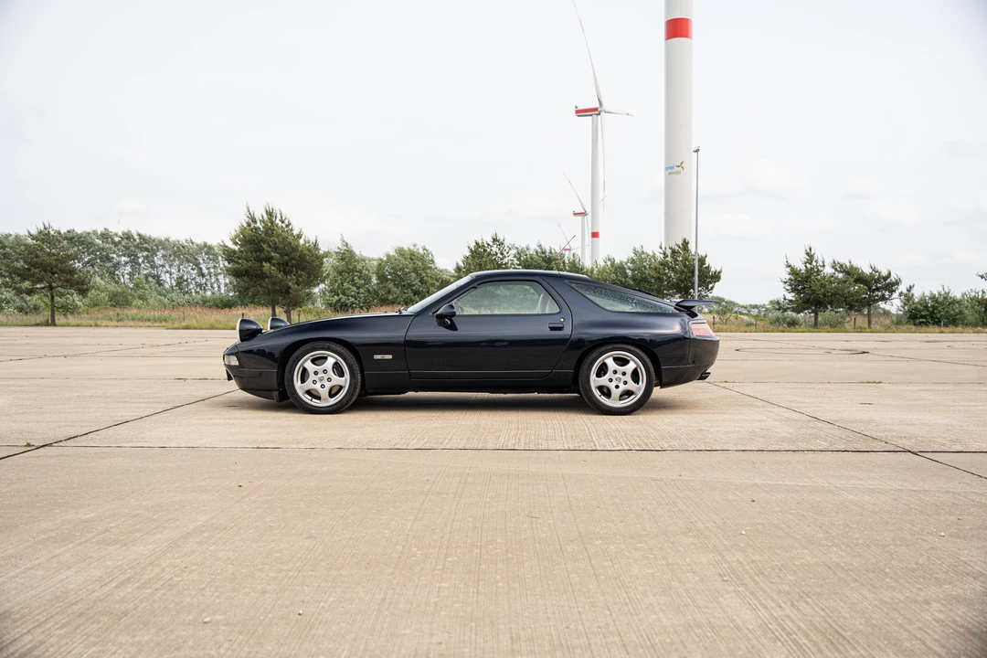 1992 Porsche 928 GTS - Image 8 of 31