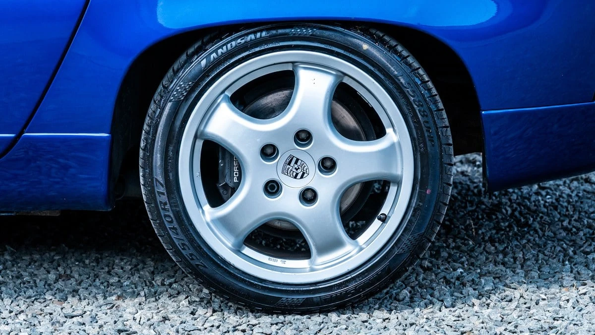 1992 Porsche 928 GTS - Image 26 of 30