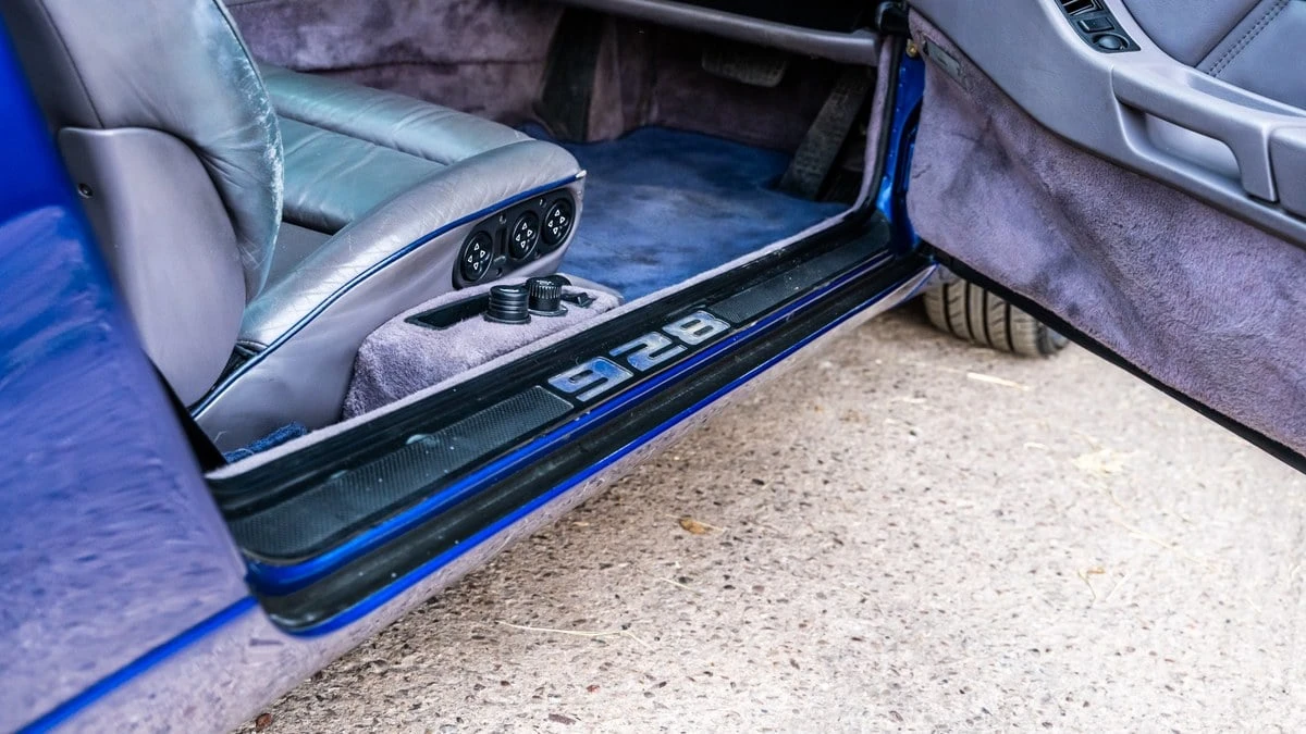 1992 Porsche 928 GTS - Image 28 of 30