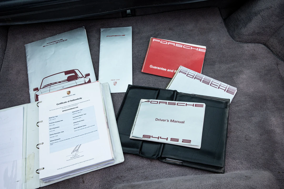 1992 Porsche 944 S2 - Image 9 of 27