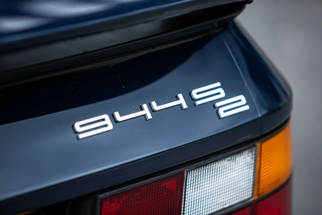 1992 Porsche 944 S2 - Image 8 of 27