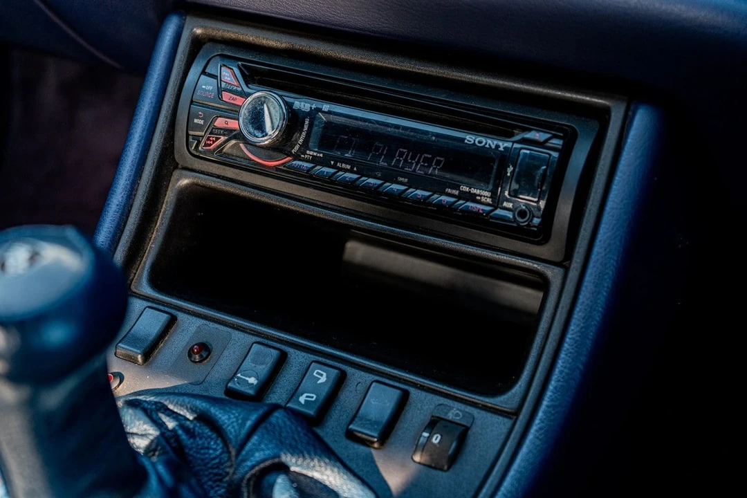 1992 Porsche 944 S2 - Image 24 of 30